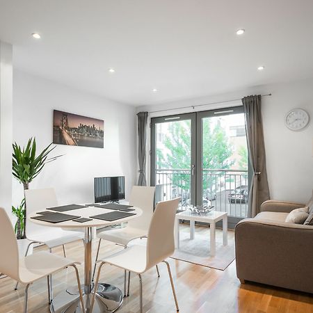 City Center Apartment Bedford Dış mekan fotoğraf