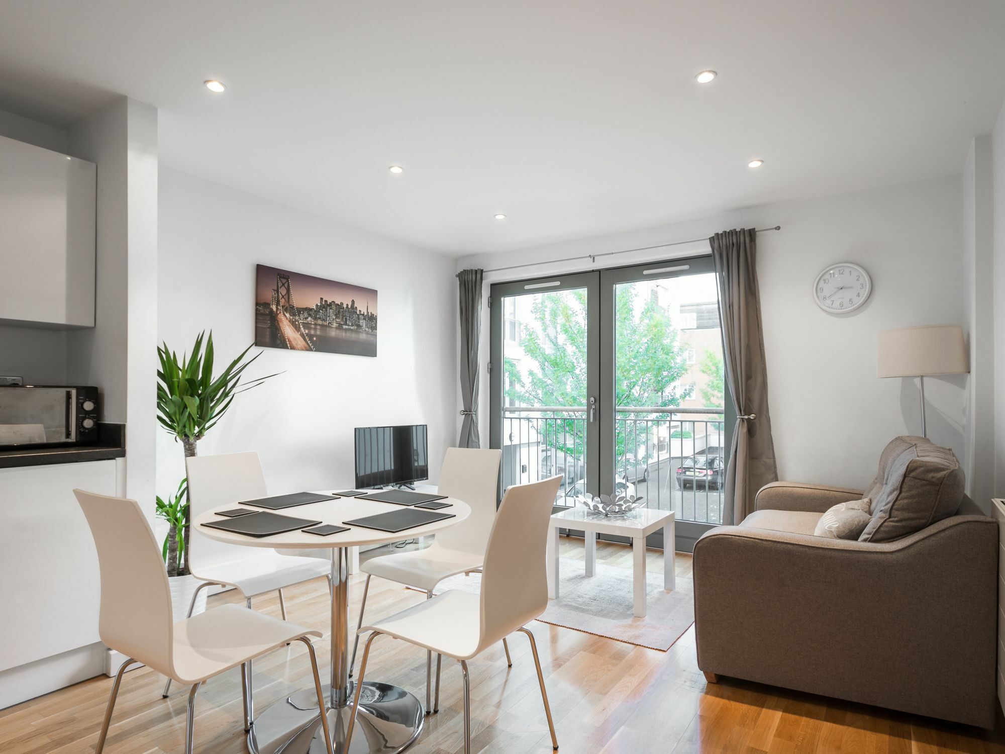 City Center Apartment Bedford Dış mekan fotoğraf